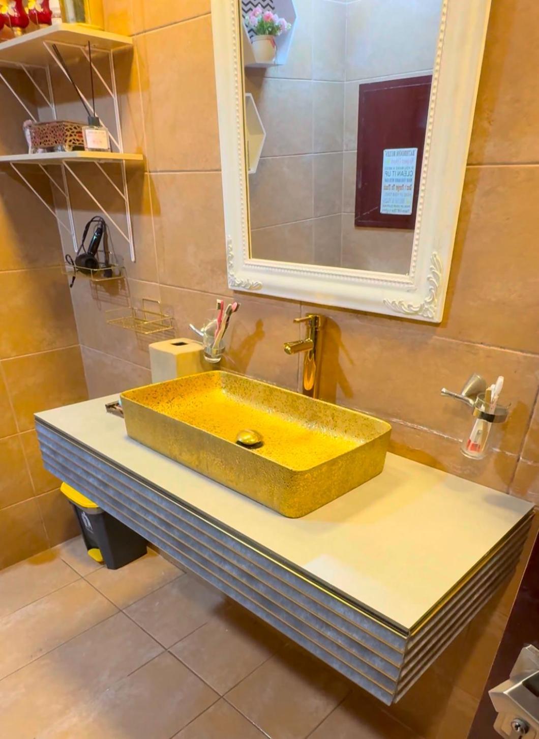 Dreams Beach Hostel Дубай Экстерьер фото
